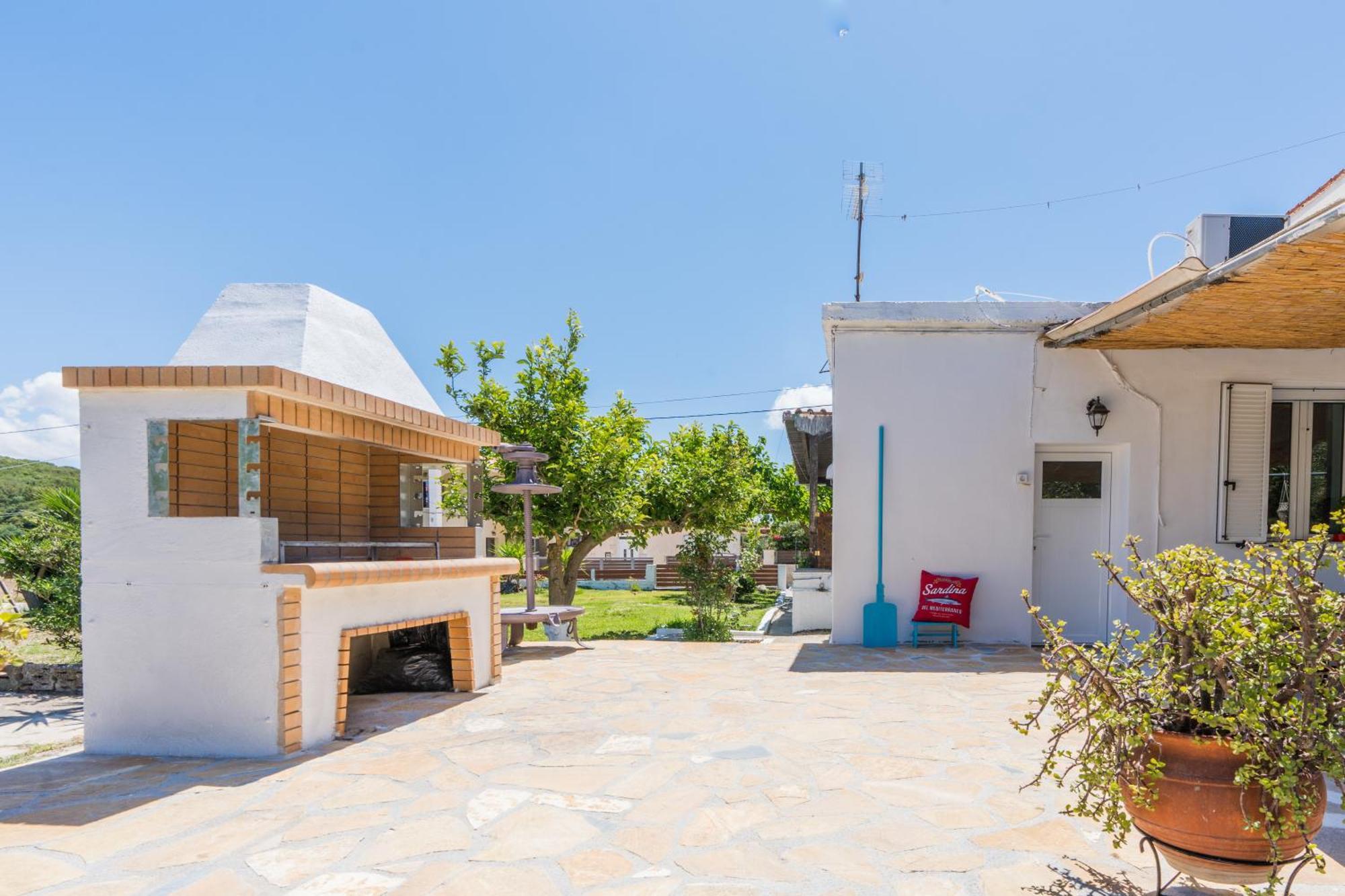 West Point House * Agia Thekli